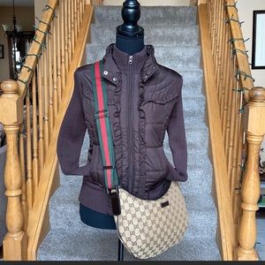 💯 % authentic Gucci crossbody bag